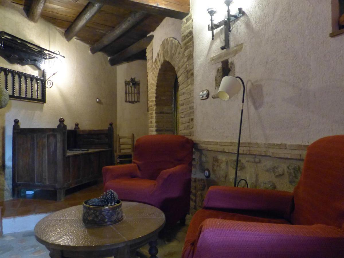 Casa Rural Castillo Ла-Ируэла Экстерьер фото