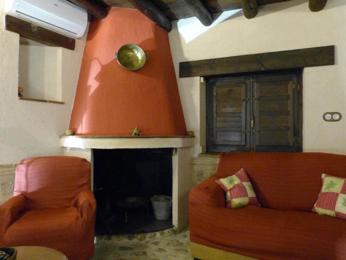 Casa Rural Castillo Ла-Ируэла Экстерьер фото